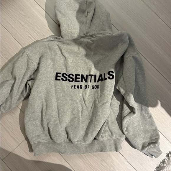 Essentials Heather Gray Pullover - Picture 3 of 3